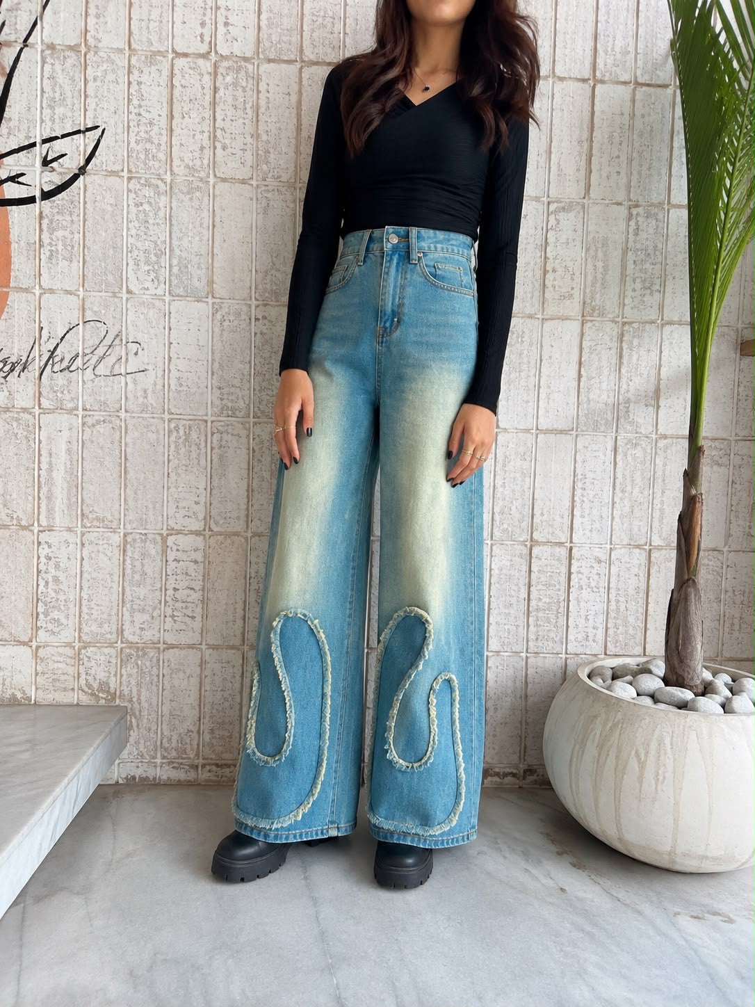 Patch blue Super Wide leg jeans
