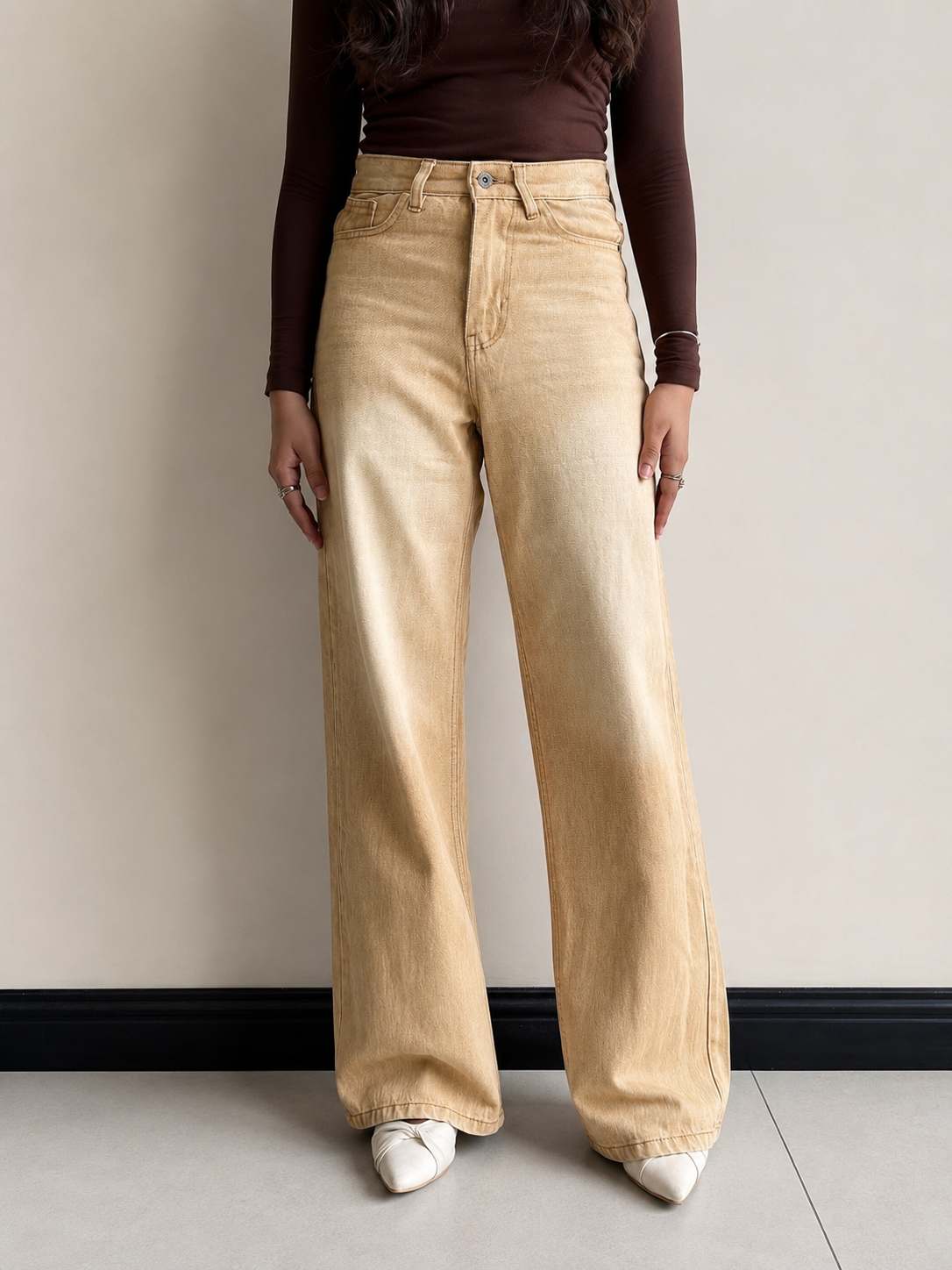 Beige Wide leg jeans