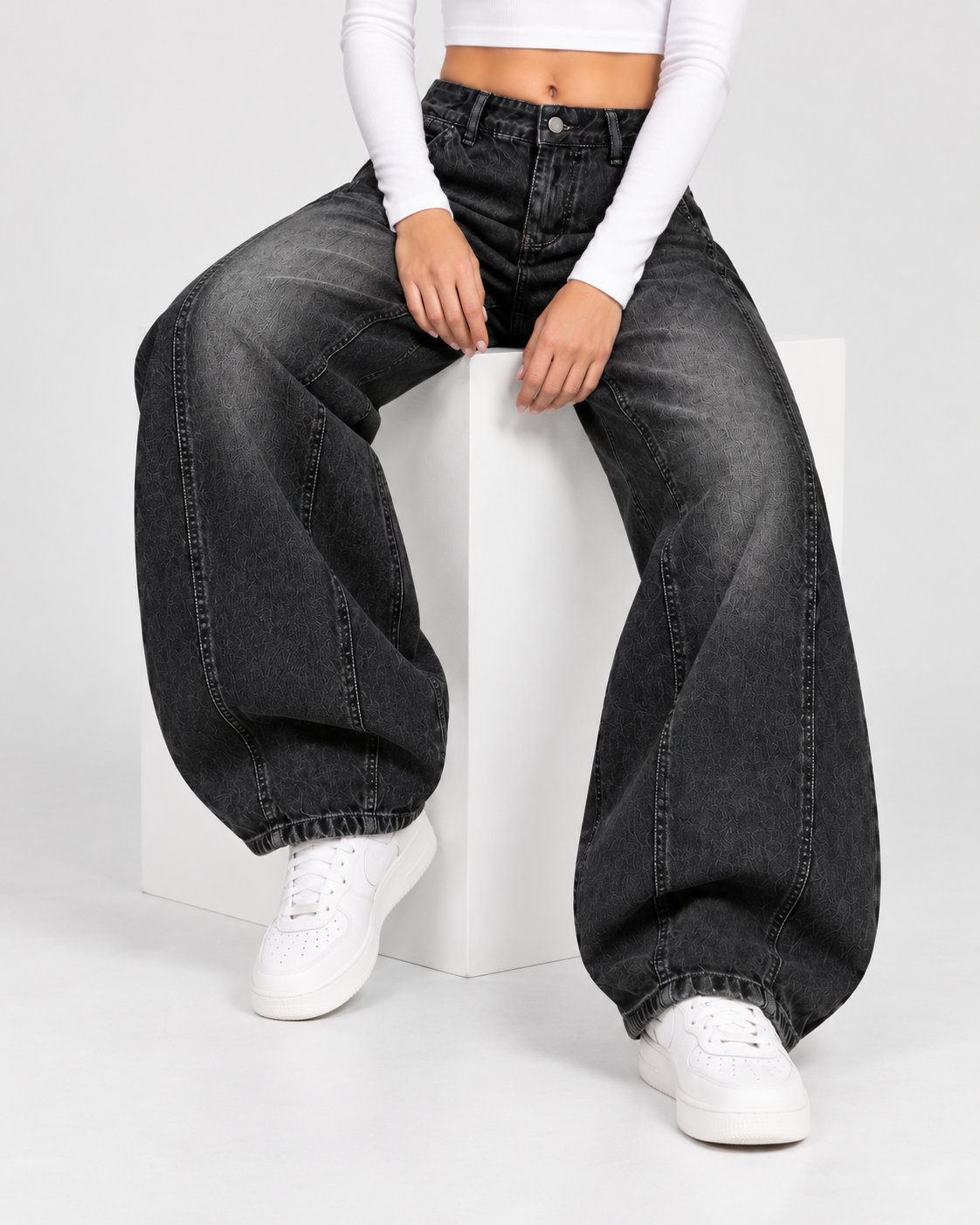 Tinted charcoal washed wide-leg jeans