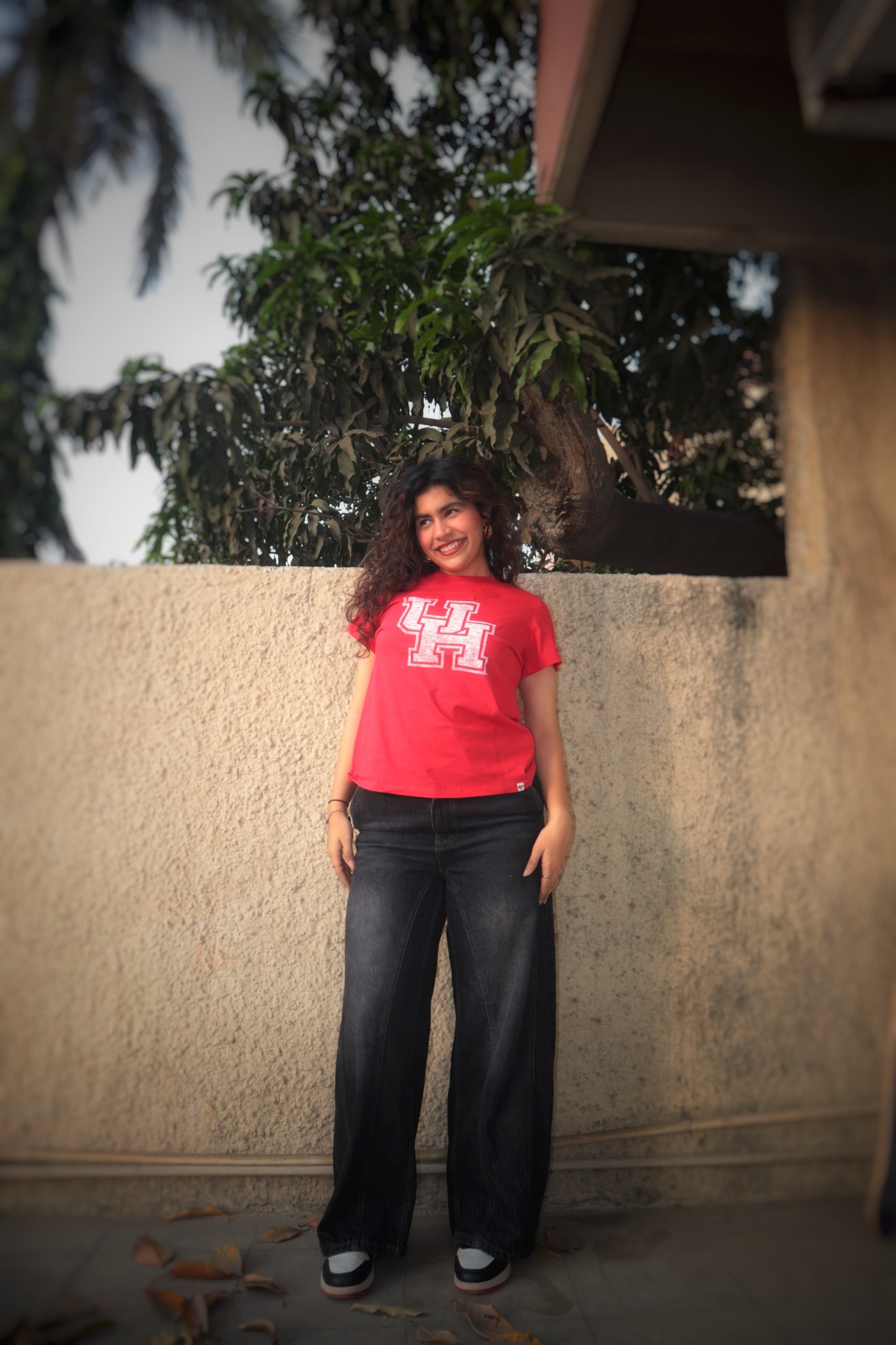 Tinted charcoal washed wide-leg jeans