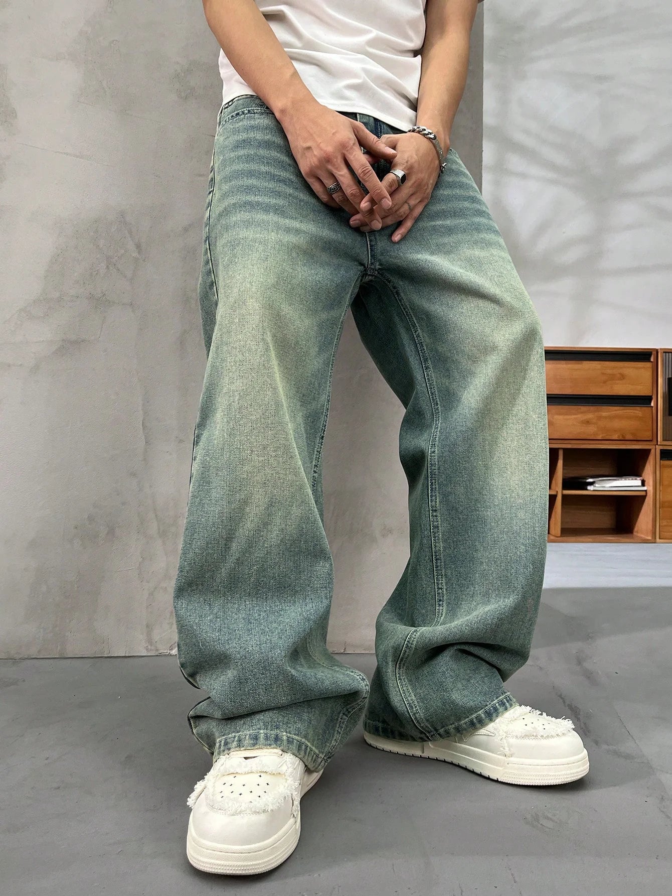 Spearmint Fade Baggy Fit Jeans (Unisex) – Wellwest Spearmint Fade Baggy Fit Jeans (Unisex) – Wellwest